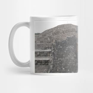 Teotihuacán, Pyramid of time Mug